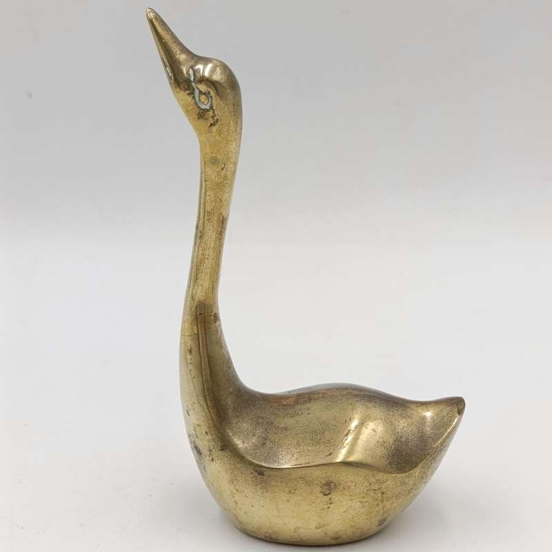 Vintage brass swan figurine - 14,5cm high