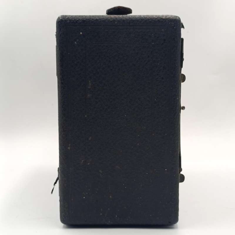 Antique Falling plate box camera - leather handle broken