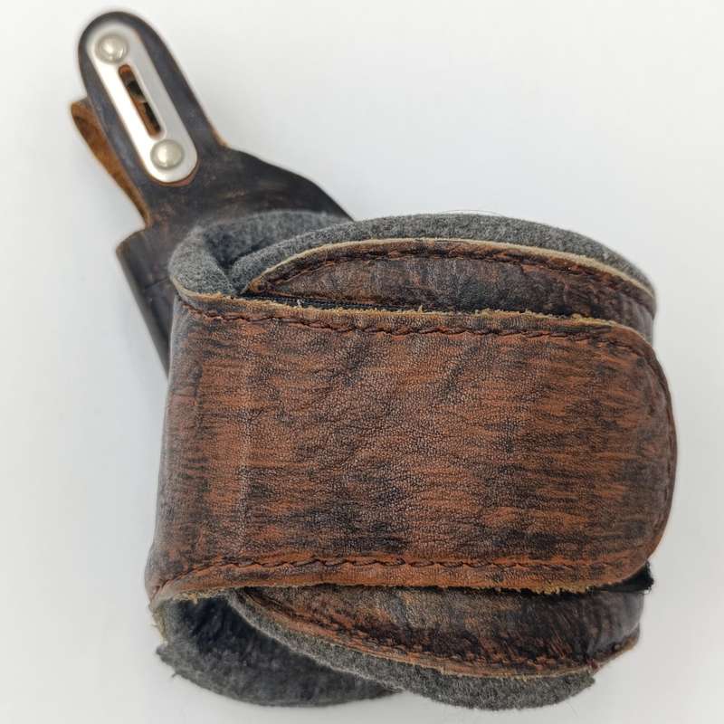 Vintage ankle holster for 38 snub nose revolver - clip missing