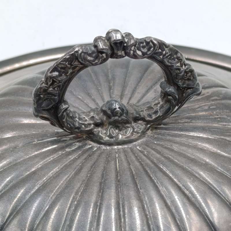 Vintage silverplated serving bowl with Pyrex glass inner and lid