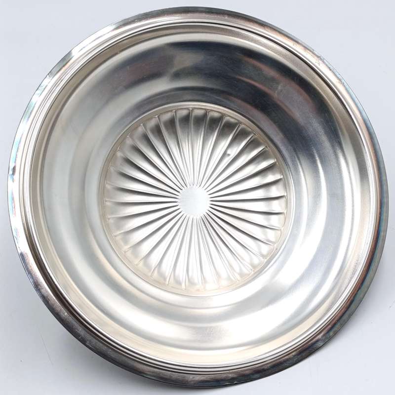 Vintage silverplated serving bowl with Pyrex glass inner and lid