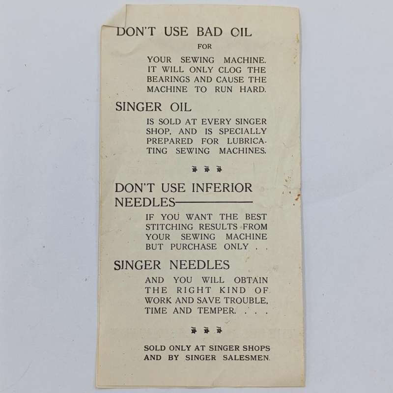Vintage The Singer Needle Threader in original packaging - for size 9 needle