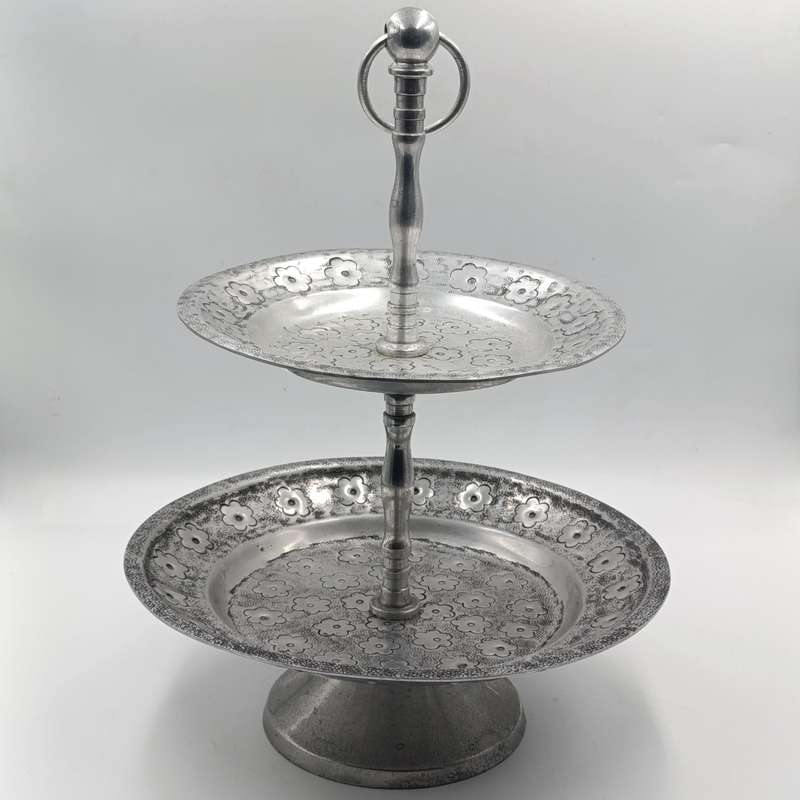 Beautiful 2-tier aluminium cake stand
