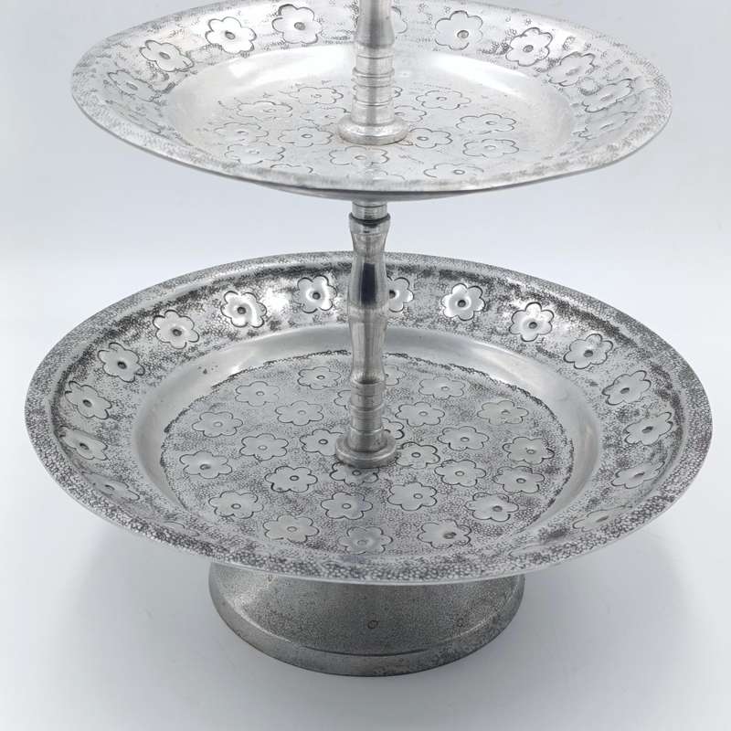 Beautiful 2-tier aluminium cake stand
