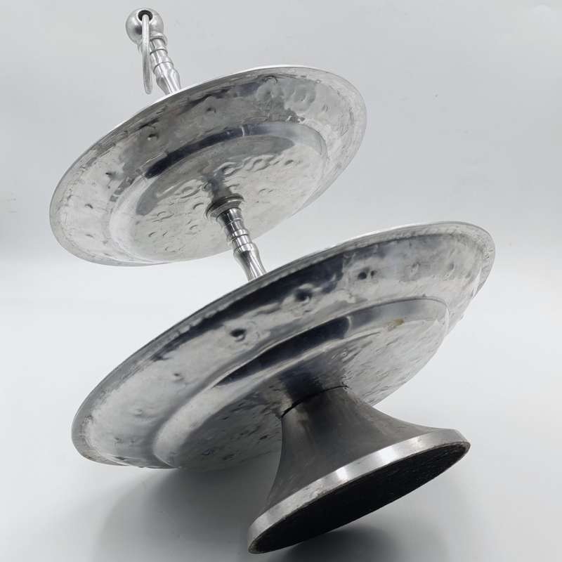 Beautiful 2-tier aluminium cake stand