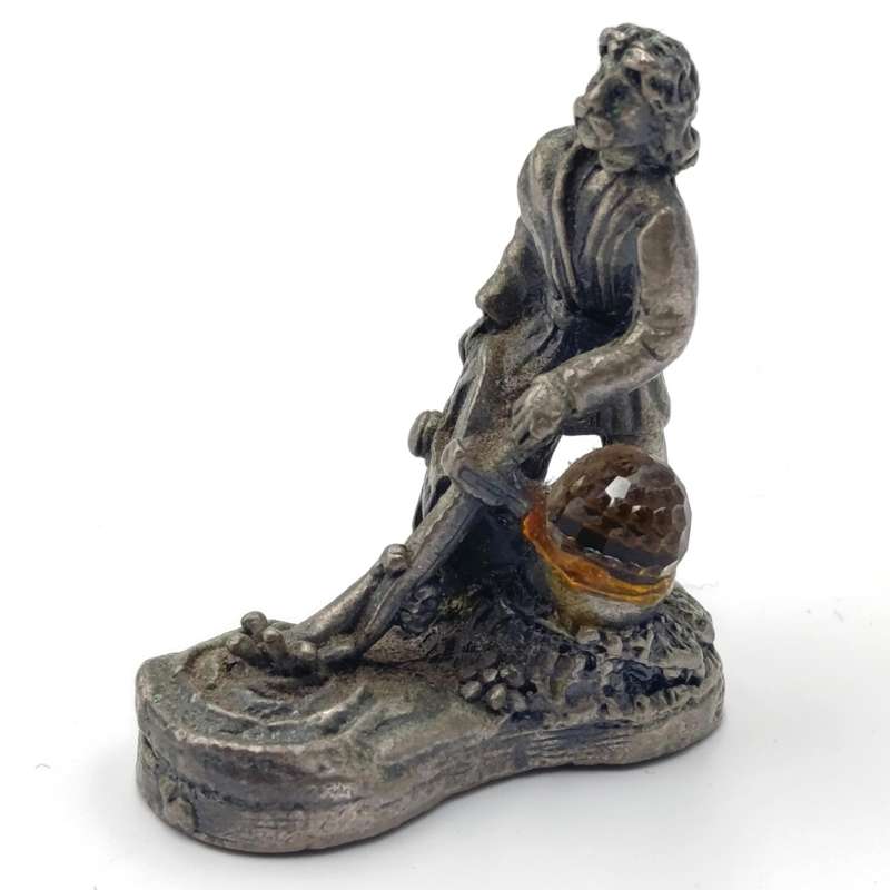 The Tudor Mint Meth and Magic Return of Excalibur figurine in box