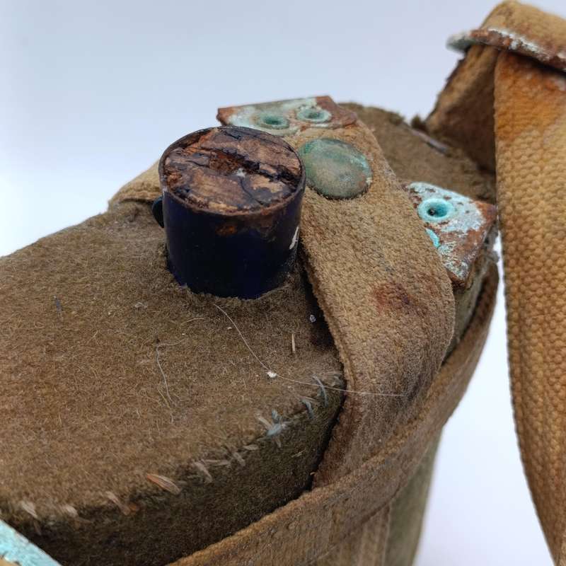 WW2 SA Union Defence Force water bottle with sling