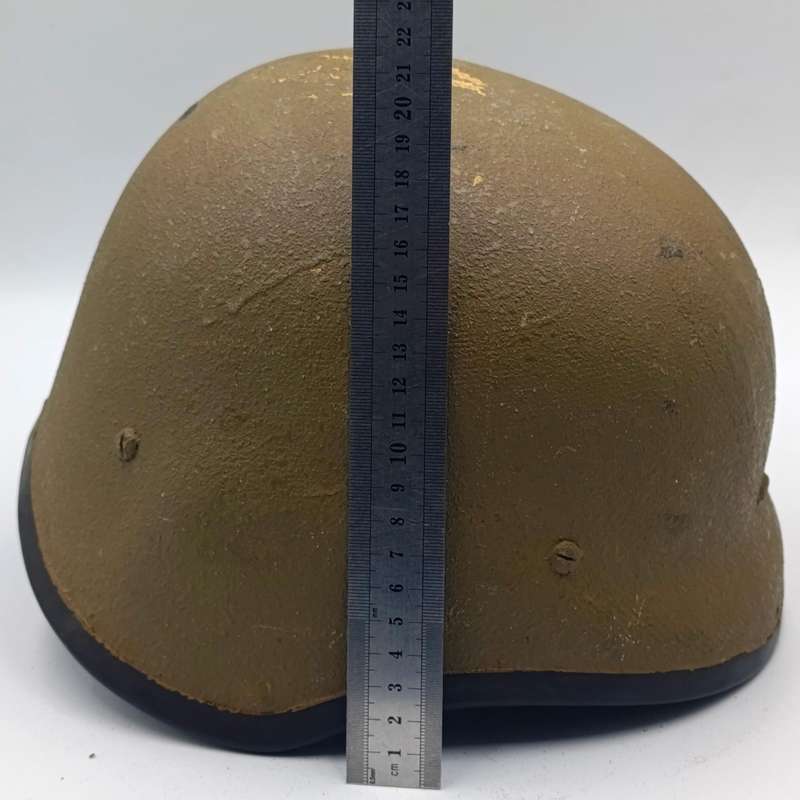Sa Army Kevlar helmet - buckle clip broken