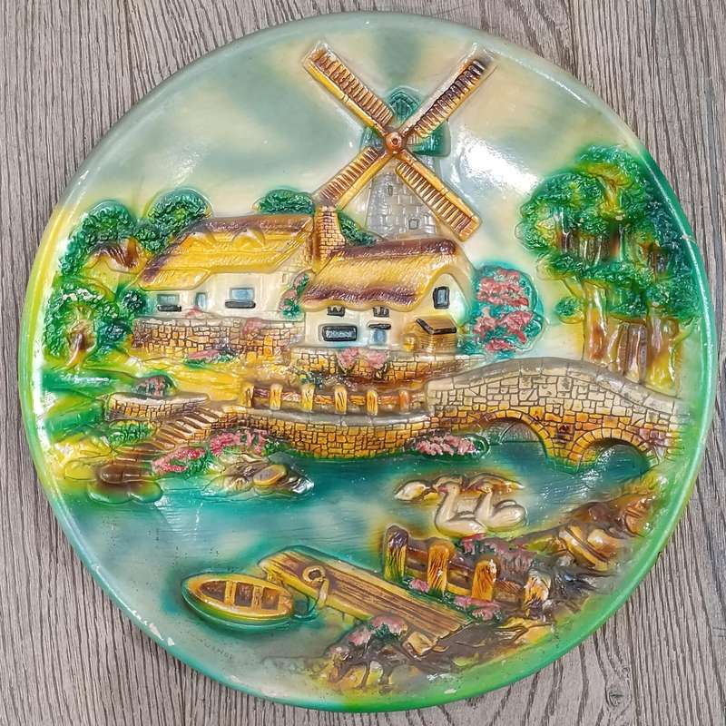 Vintage Dutch themed plaster wall plate