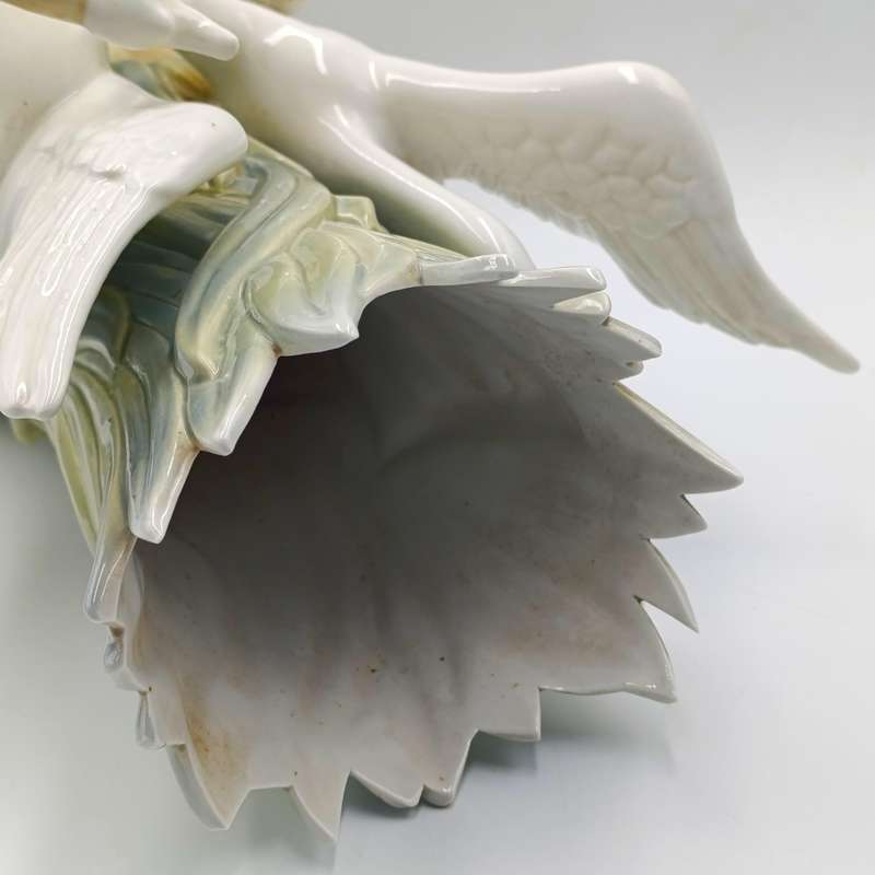 Vintage Miquel Requena White Herons porcelain vase