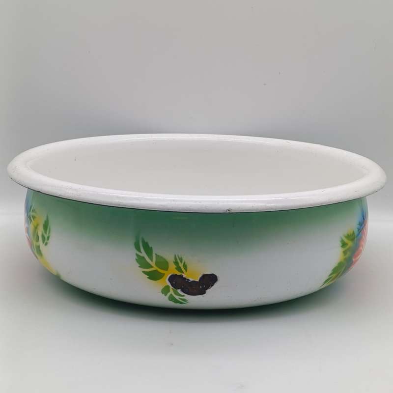 Vintage Czechoslavakian enamel wash basin with pitcher - collection only