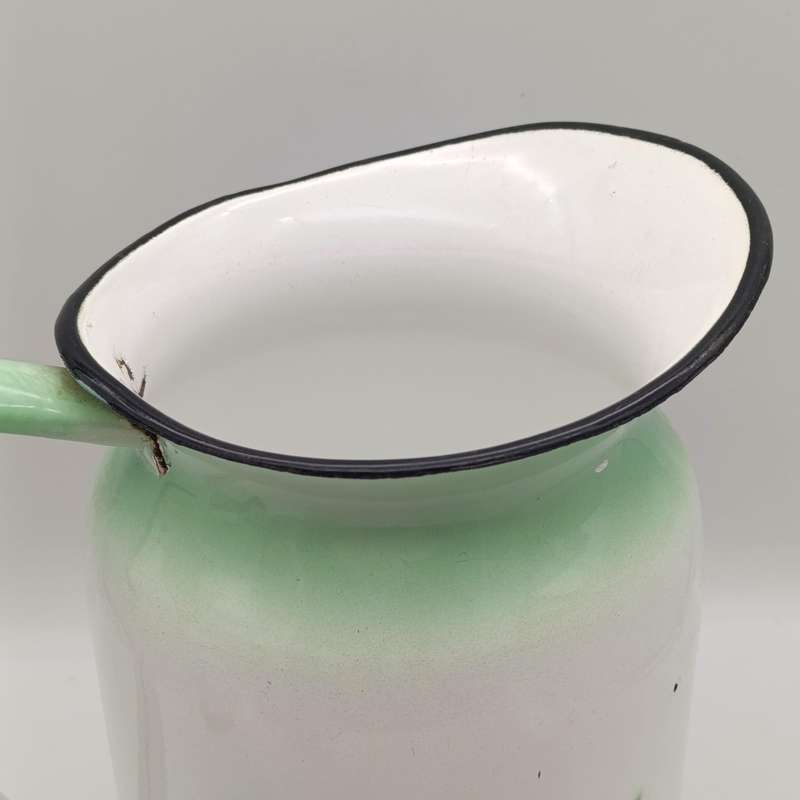 Vintage Czechoslavakian enamel wash basin with pitcher - collection only