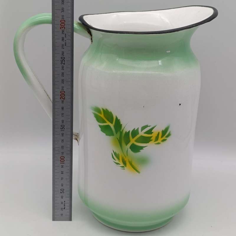 Vintage Czechoslavakian enamel wash basin with pitcher - collection only
