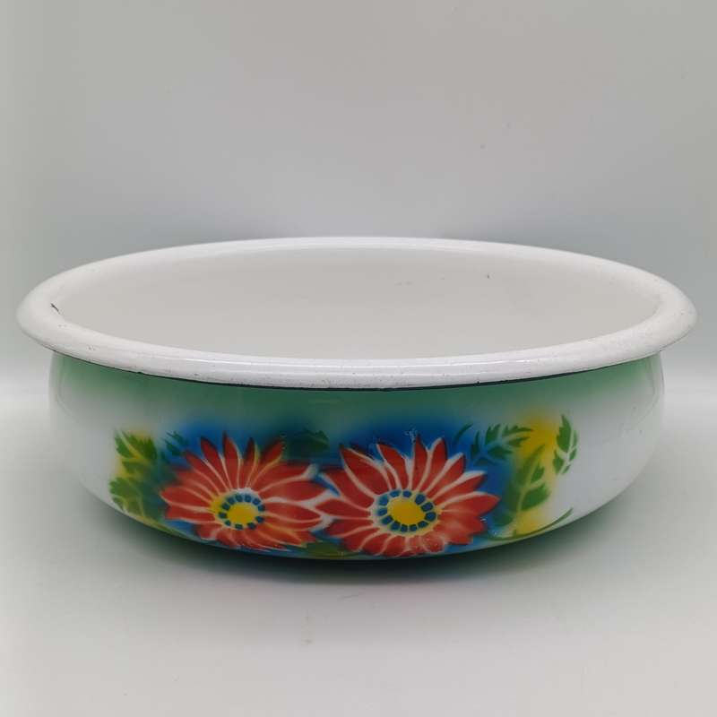 Vintage Czechoslavakian enamel wash basin with pitcher - collection only