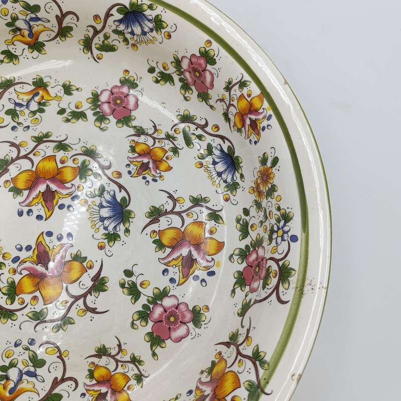 Vintage Capodimonte porcelain wash basin - some small paint chips