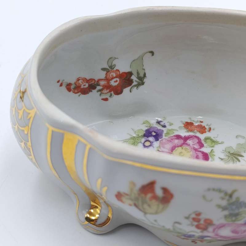 Antique German Ritzenhoff and Becker porcelain trinket bowl with figurines