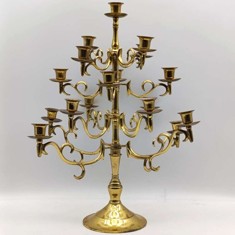 Vintage brass 17 arm candelabra - Height 46cm