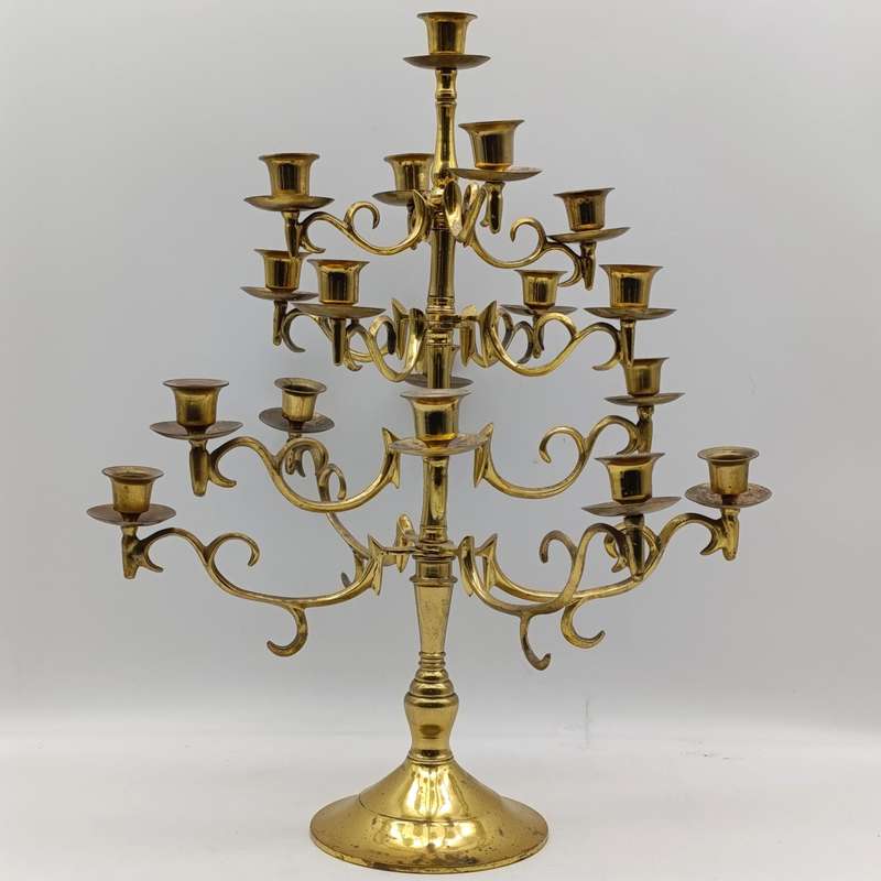 Vintage brass 17 arm candelabra - Height 46cm