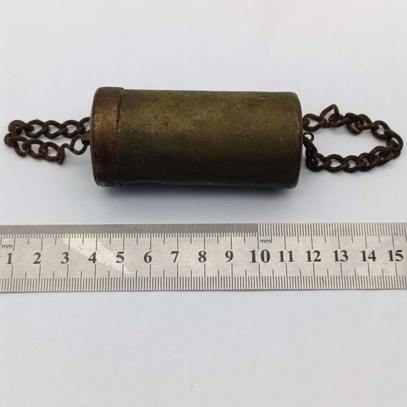 Antique brass tinder box (Tonteldoos)