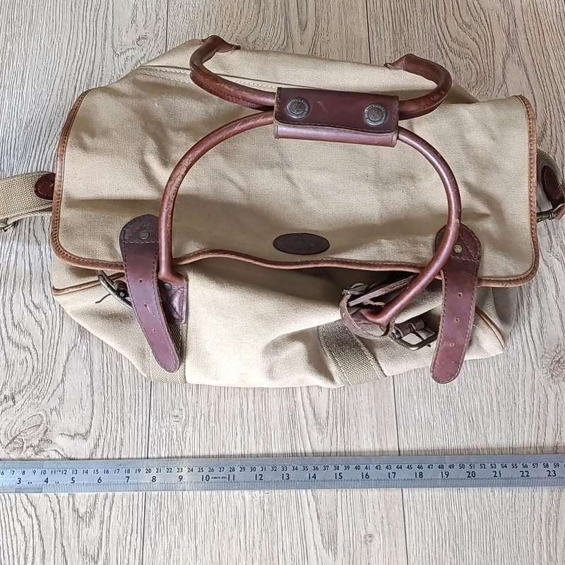 Melville and Moon crew bag used by Blended film crew