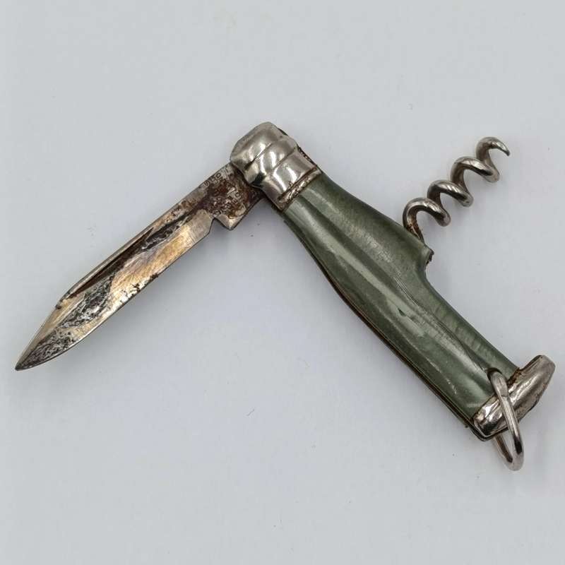 Vintage Richards bottle type miniature pen knife