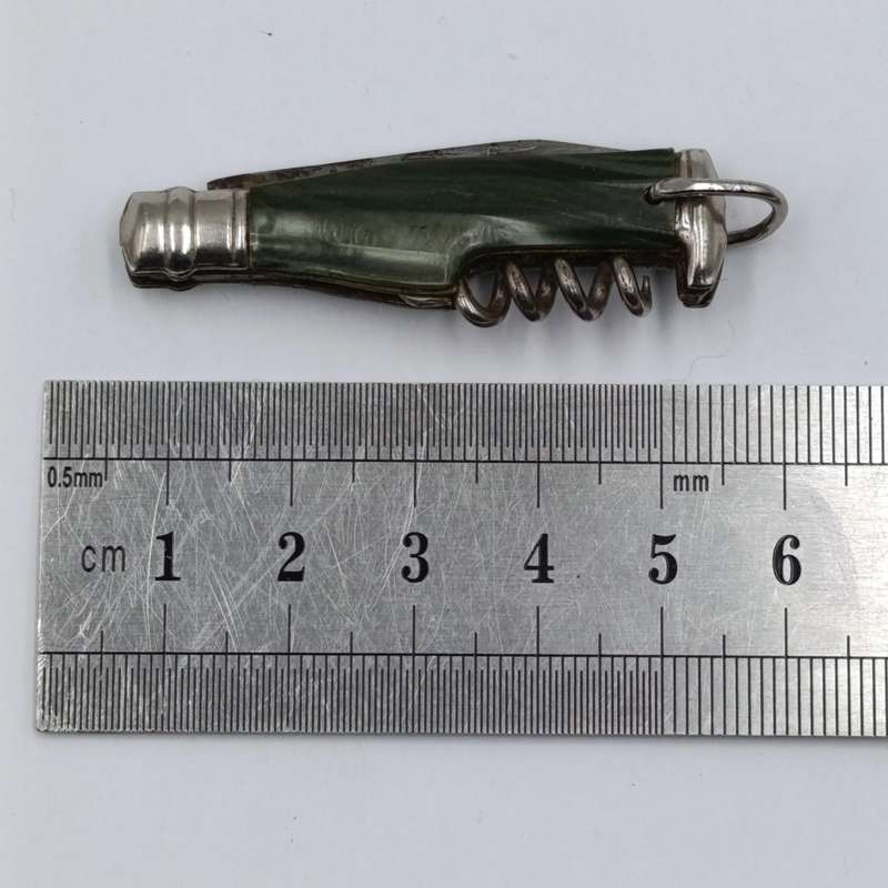 Vintage Richards bottle type miniature pen knife