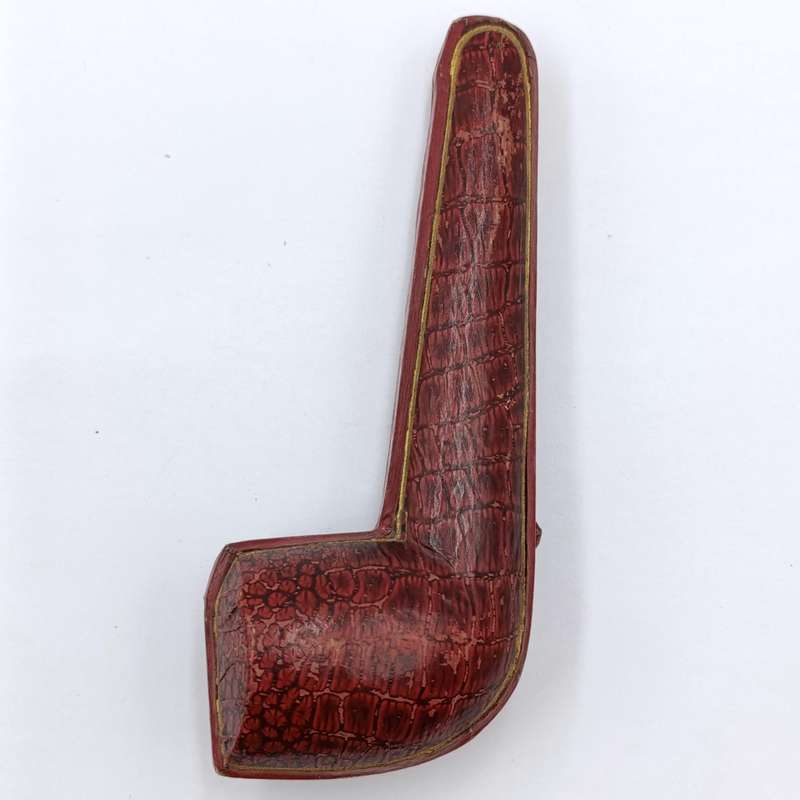Vintage Genuine Meerschaum smoking pipe in case 