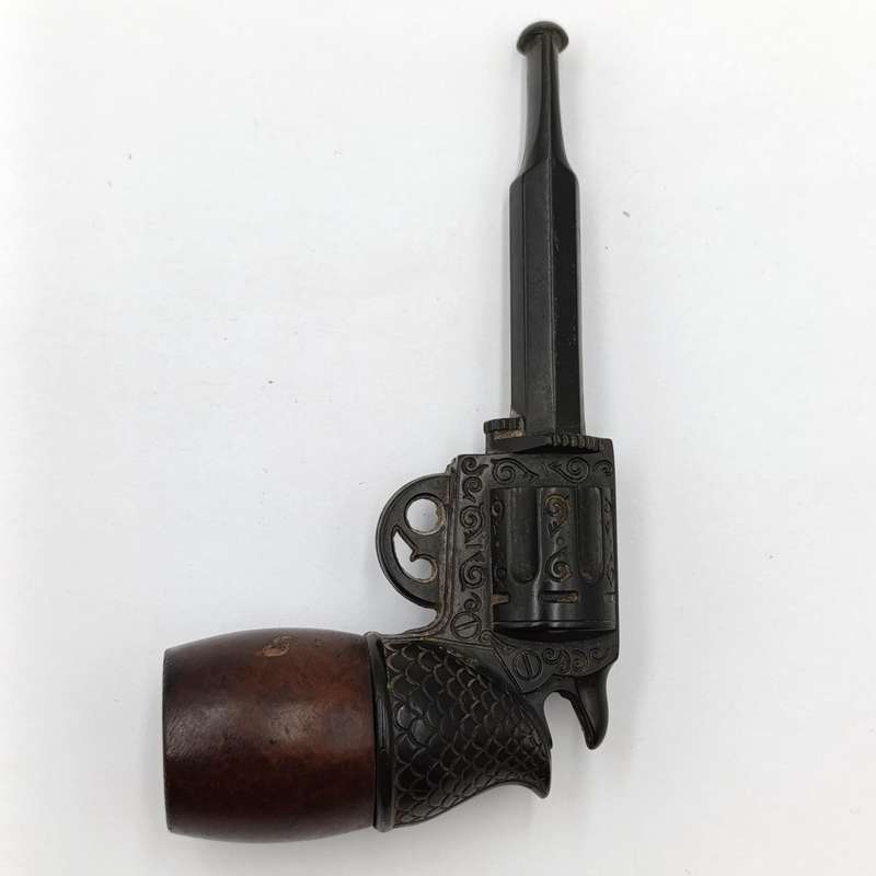 Vintage Revolver shaped smoking pipe