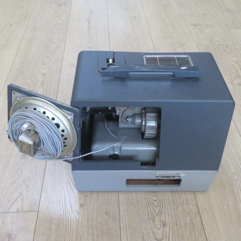 Bell and Howell Filmosound Specialist 16mm projector - working - some case damage