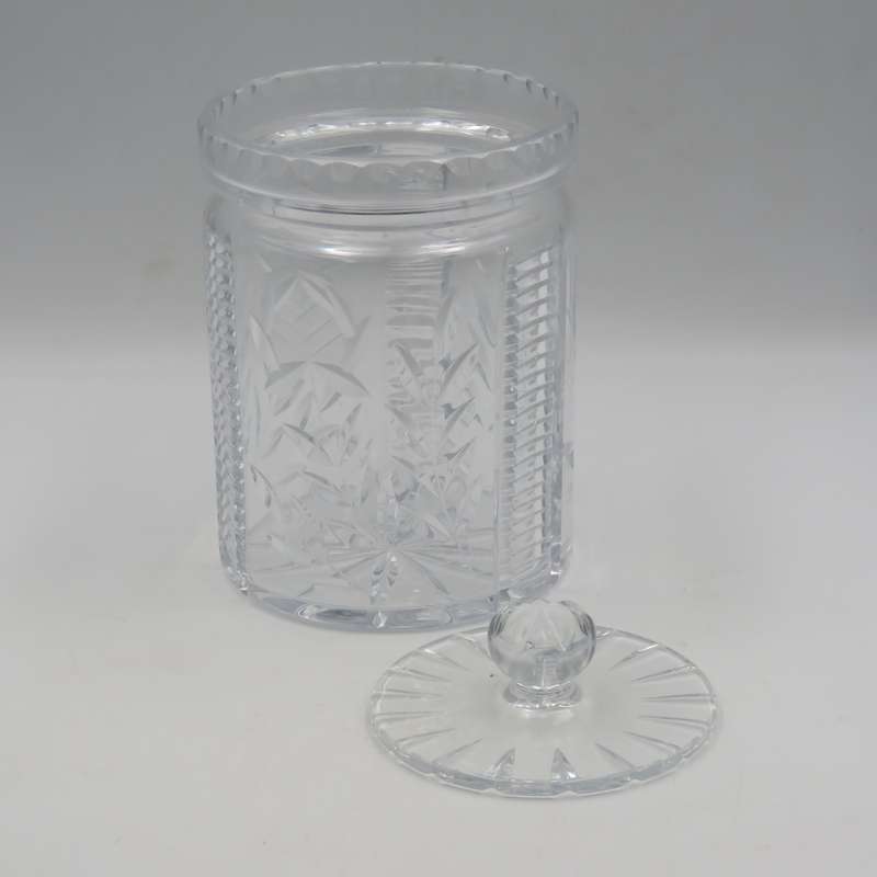 Beautiful vintage cut crystal cookie jar with lid