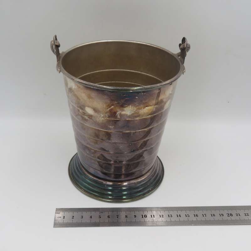 Vintage Van Riebeeck Plate ice Bucket