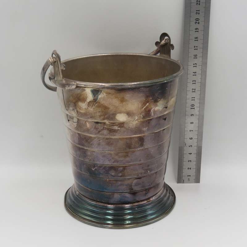 Vintage Van Riebeeck Plate ice Bucket