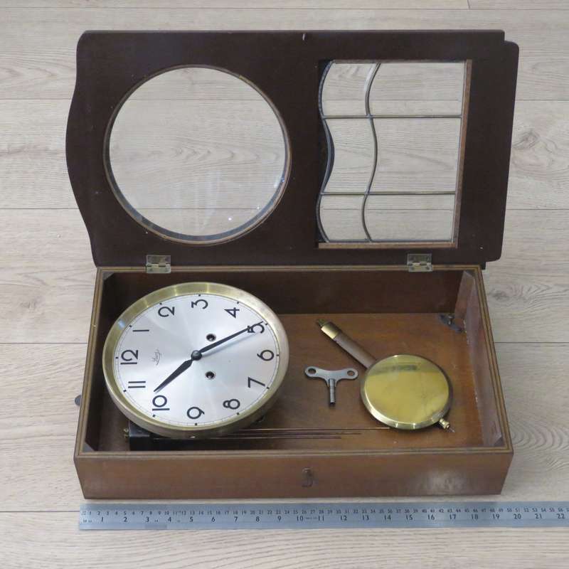 Vintage Sawy wall clock presented to Gert J. Geyser from director and staff of Blue Bell Wrangler