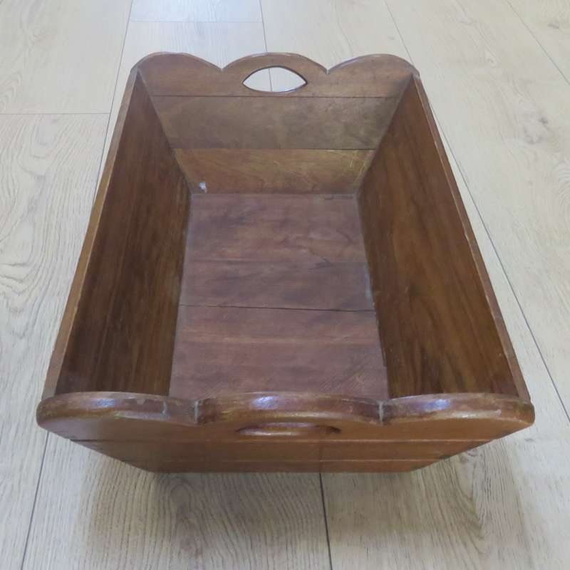 Antique wooden Apple tray - Size 37 x 61 cm
