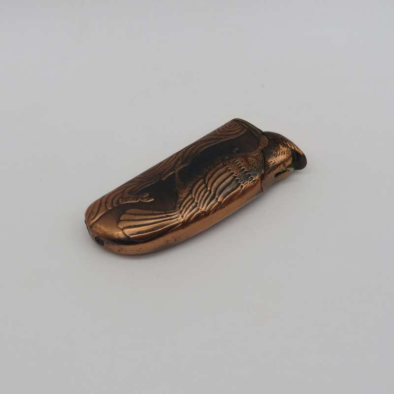 Vintage eagle-styled Piezo- electric lighter