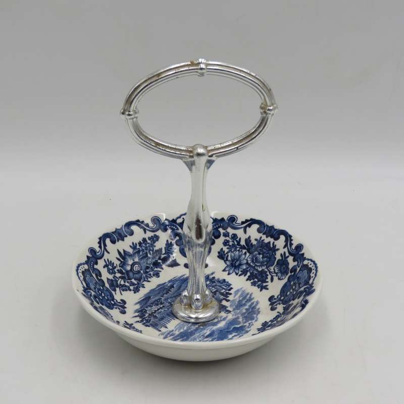 Royal Homes of Britain porcelain sweets dish with handle by Enoch Wedgwood (Tunstall)