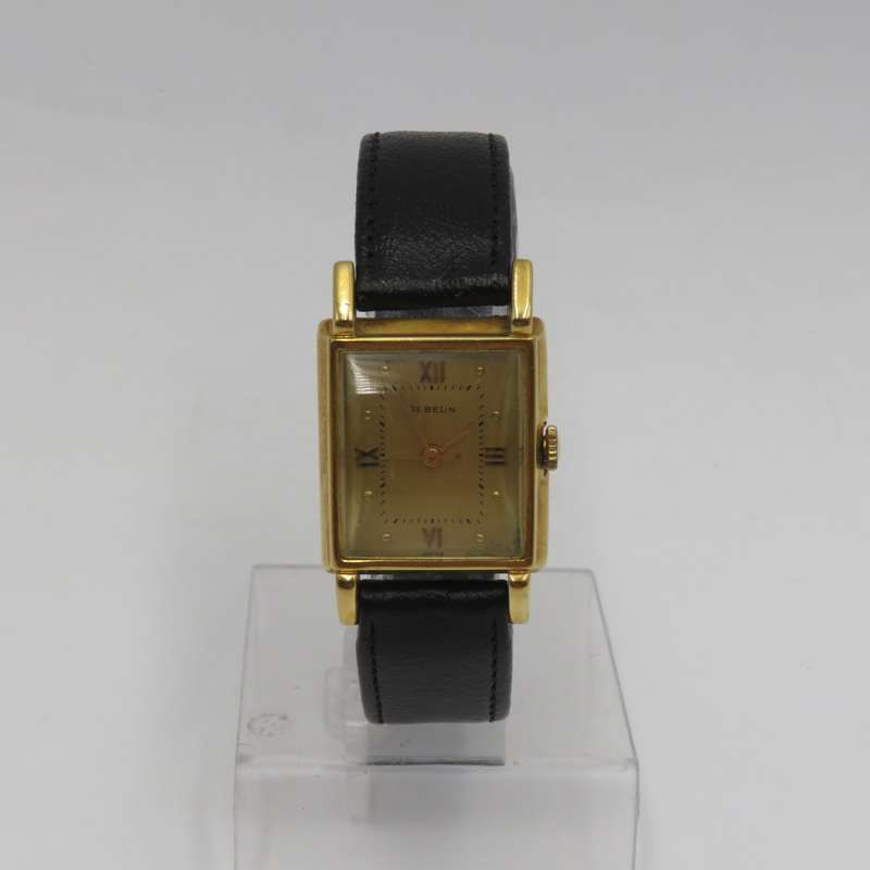 Vintage 18kt Gold Gubelin manual wind watch - working
