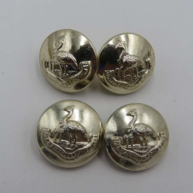 Lot of Northern Rhodesia regiment badges and buttons