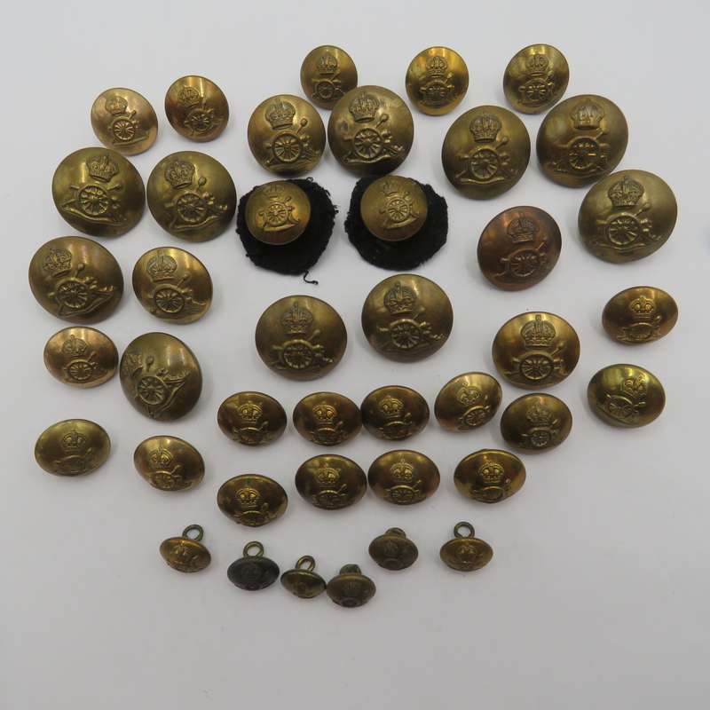 Large lot of Royal Field artillery uniform buttons