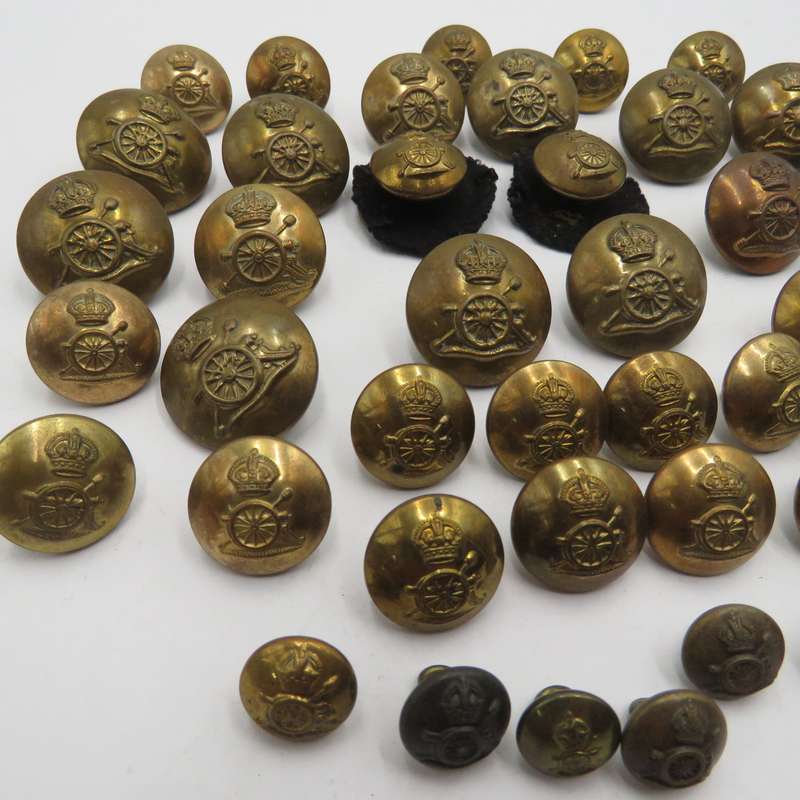 Large lot of Royal Field artillery uniform buttons