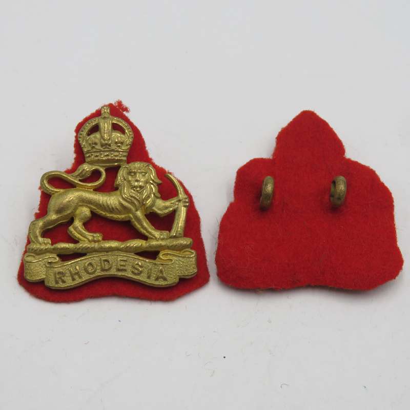 Pair of Southern Rhodesia staff corps collar badges