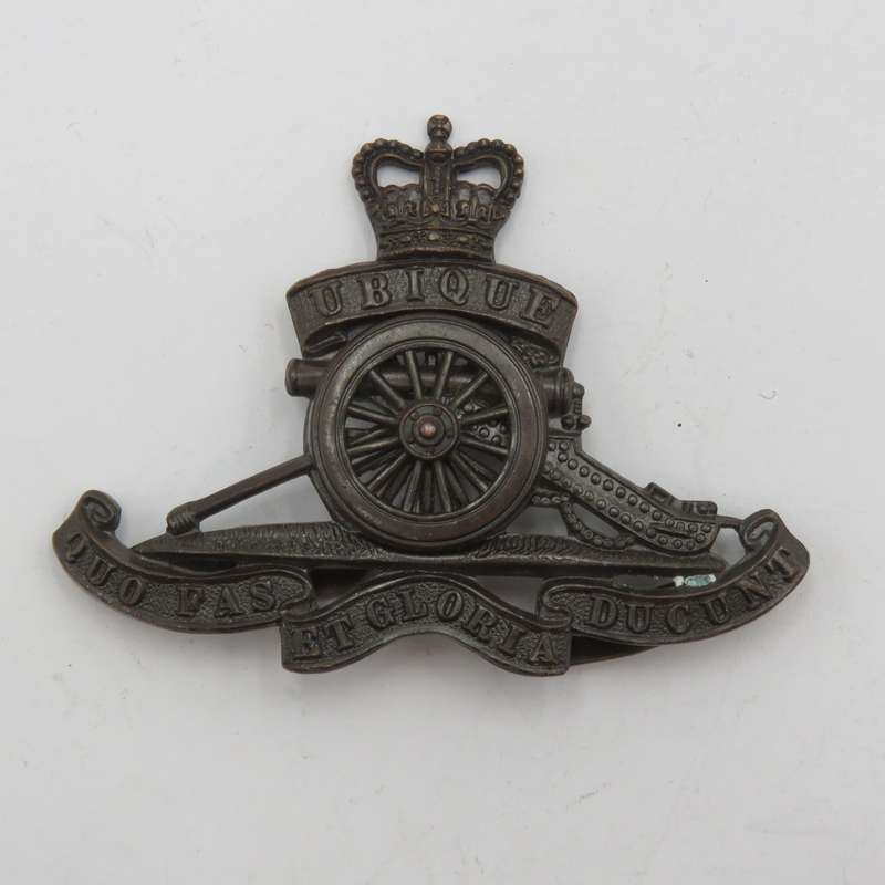 Royal field artillery cap badge
