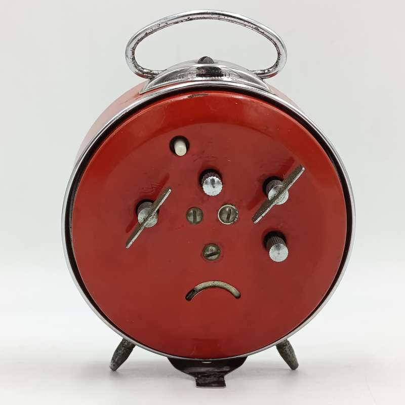 Vintage Five Rams mechanical bedside alarm clock - runs and stops