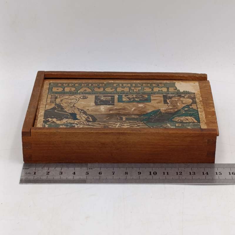 Vintage Draughtsmen set in wooden box