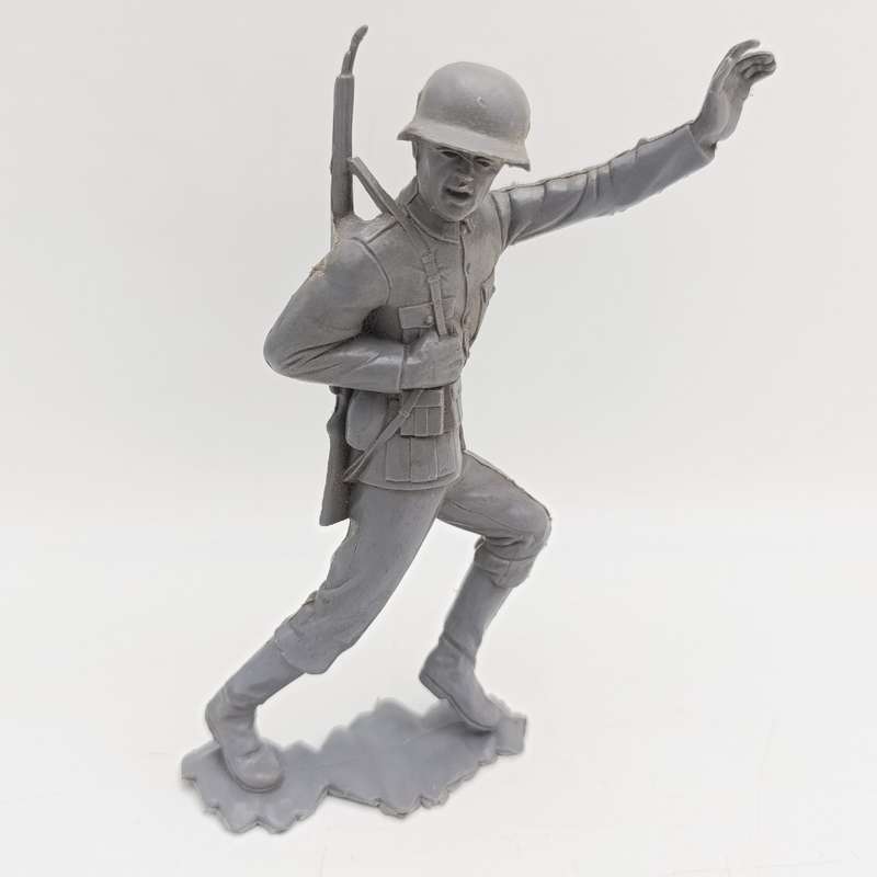 Mart Toys WW2 German toy soldier - 6 inch