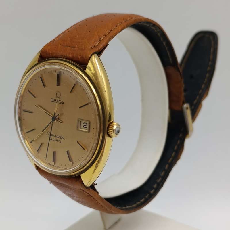 Omega 1976 Seamaster Quartz men's watch - very good working condition with box and papers