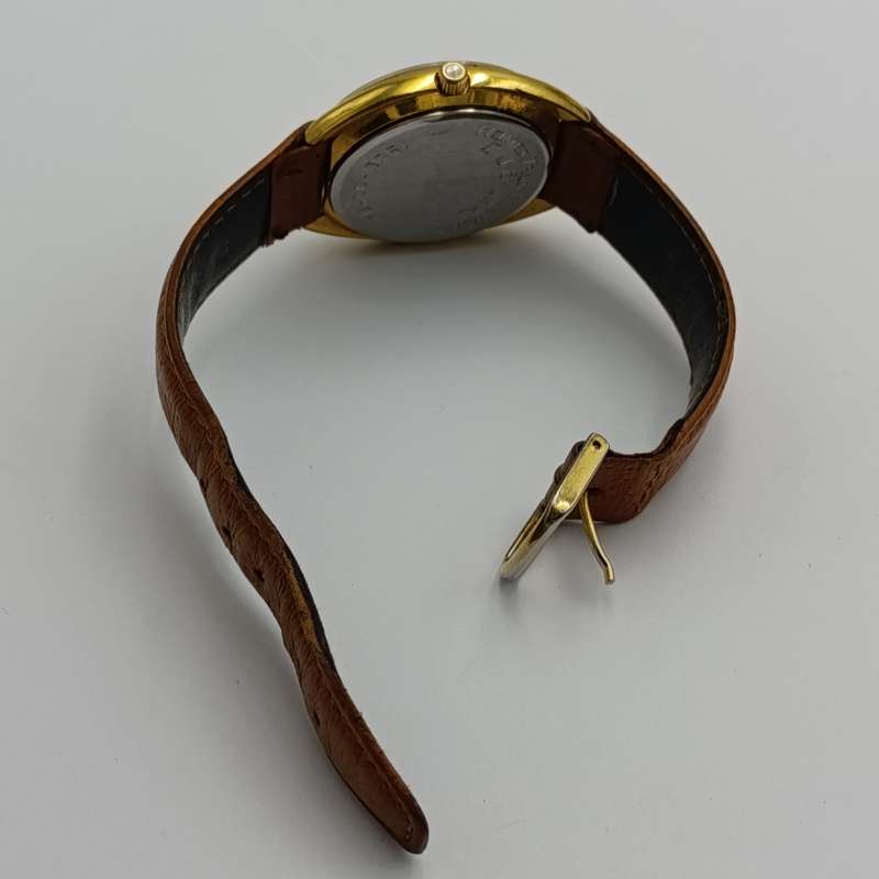 Omega 1976 Seamaster Quartz men's watch - very good working condition with box and papers