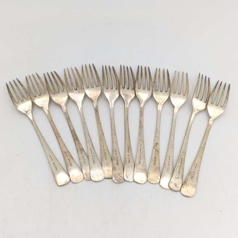 Vintage set of 12 Pak-Alam silverplated forks