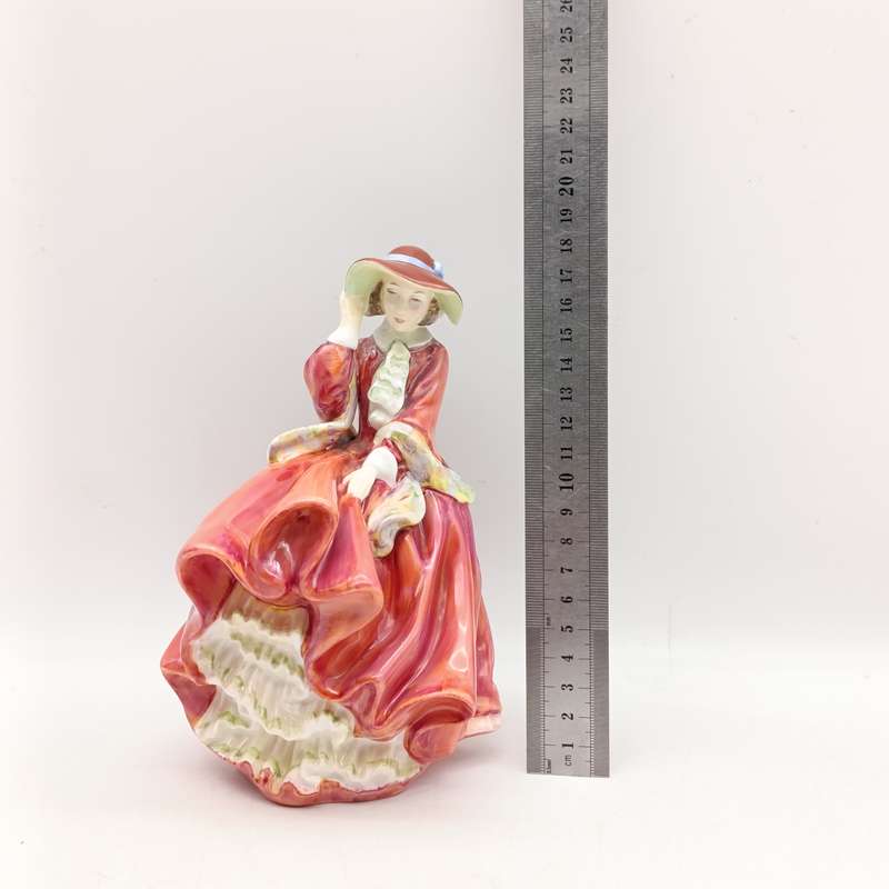 Royal Doulton Top o' the Hill porcelain figurine