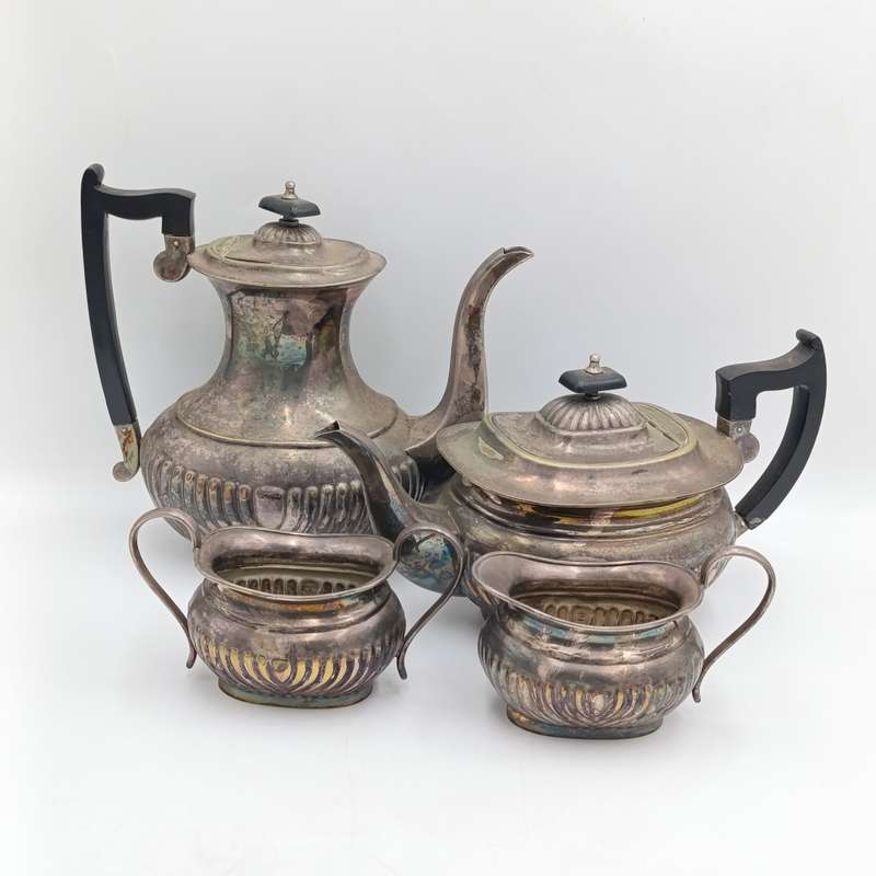 Vintage silverplated tea and coffee set - Viners of Sheffield